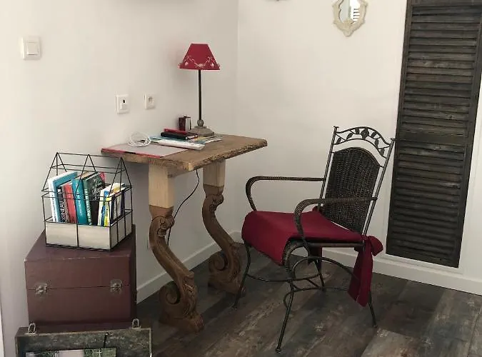 Le Clos De La Hourserie לינה וארוחת בוקר