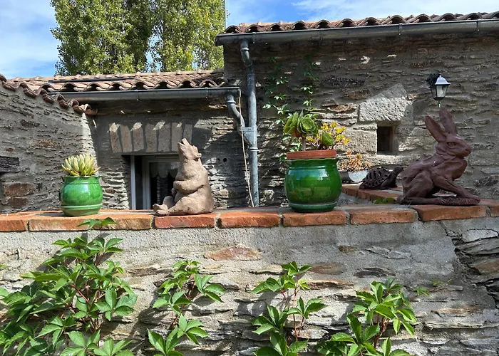 Le Clos De La Hourserie 4*