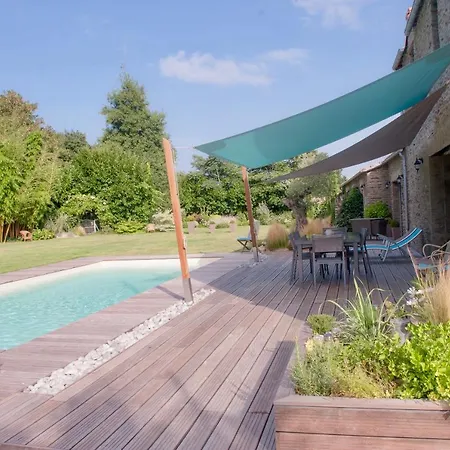 Bed & Breakfast Le Clos De La Hourserie