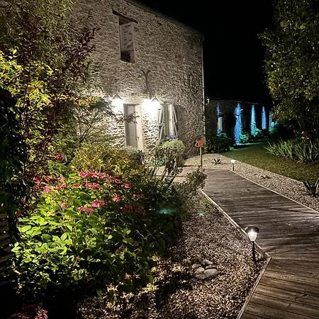 فندق مبيت وإفطار Le Clos De La Hourserie 4*