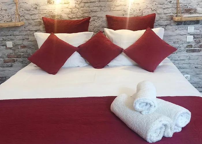 Couette-café Le Clos De La Hourserie